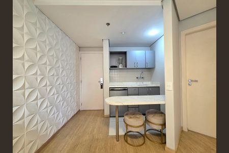 Cozinha de apartamento à venda com 1 quarto, 29m² em Indianópolis, São Paulo