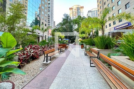 Apartamento à venda com 29m², 1 quarto e 1 vaga Apartamento à venda com 29m², 1 quarto e 1 vagaÁrea externa