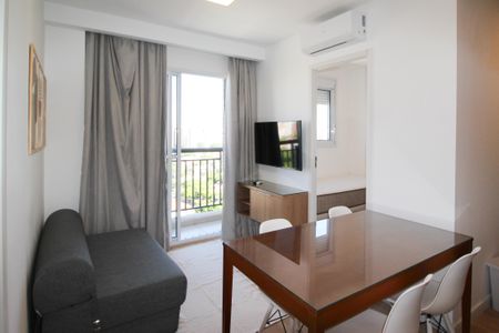 Sala de apartamento para alugar com 2 quartos, 36m² em Moema, São Paulo