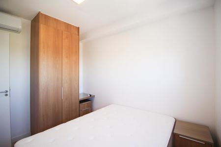 Quarto 1  de apartamento para alugar com 2 quartos, 36m² em Moema, São Paulo