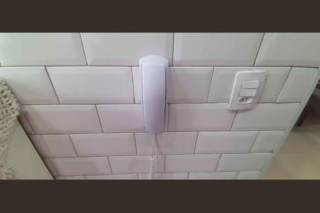 Apartamento à venda com 42m², 2 quartos e sem vagaInterfone