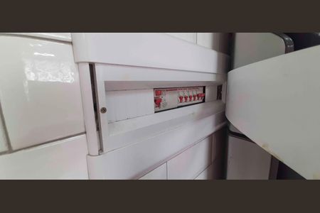 Apartamento à venda com 42m², 2 quartos e sem vagaQuadro de Luz