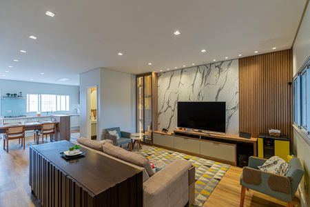 Sala e Cozinha  de casa à venda com 3 quartos, 165m² em Vila Ré, São Paulo