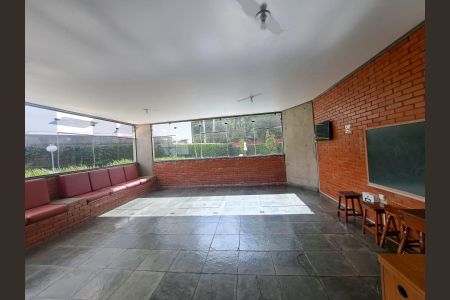 Apartamento para alugar com 65m², 2 quartos e 2 vagas Apartamento para alugar com 65m², 2 quartos e 2 vagasÁrea comum