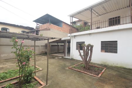 Casa para alugar com 300m², 3 quartos e 4 vagasQuintal