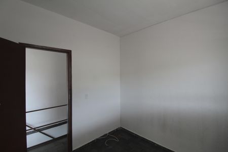 Quarto 1 de casa para alugar com 3 quartos, 300m² em Glória, Belo Horizonte