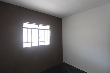 Quarto 1 de casa para alugar com 3 quartos, 300m² em Glória, Belo Horizonte