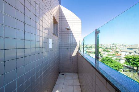 Apartamento para alugar com 160m², 3 quartos e 2 vagasDUCHA