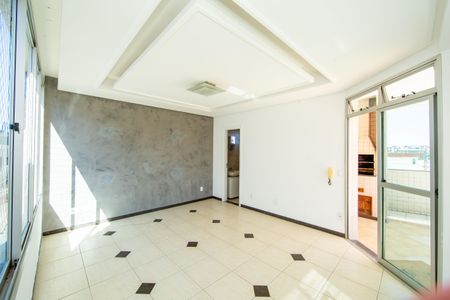 Apartamento para alugar com 160m², 3 quartos e 2 vagasSALA