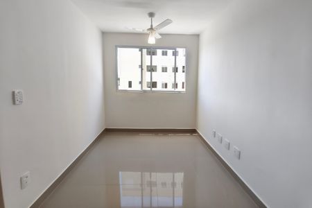 Sala de apartamento para alugar com 2 quartos, 44m² em Vila Satúrnia, Campinas