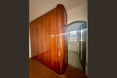 Casa à venda com 3 quartos, 350m² em Vila Bela, São Paulo