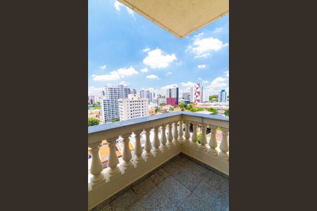 Sacada da Sala de apartamento para alugar com 2 quartos, 70m² em Parque Imperial, São Paulo