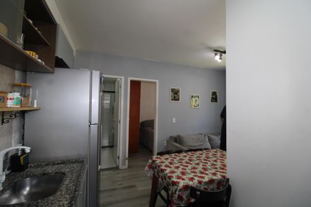Apartamento à venda com 38m², 2 quartos e sem vagaSala / Cozinha
