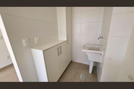 Área de Serviço de apartamento para alugar com 3 quartos, 86m² em Setor Pedro Ludovico, Goiânia