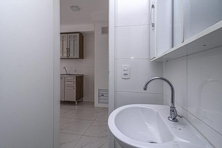 Apartamento para alugar com 24m², 1 quarto e sem vagabanheiro social_4