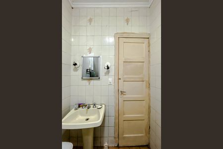 Casa à venda com 90m², 2 quartos e sem vagaBanheiro