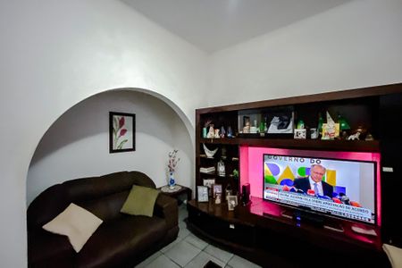 Casa à venda com 90m², 2 quartos e sem vagaSala