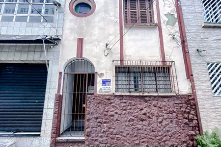 Casa à venda com 90m², 2 quartos e sem vagaFachada - Plaquinha