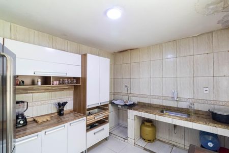 Casa para alugar com 85m², 4 quartos e 3 vagasCozinha