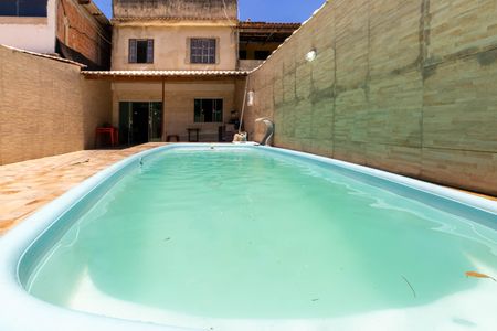 Casa para alugar com 85m², 4 quartos e 3 vagasÁrea externa