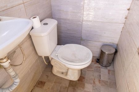 Casa para alugar com 85m², 4 quartos e 3 vagasBanheiro