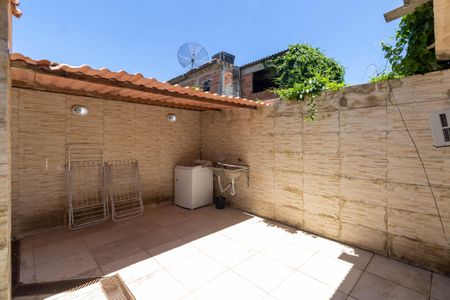 Casa para alugar com 85m², 4 quartos e 3 vagasÁrea de Serviço