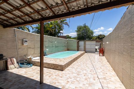 Casa para alugar com 85m², 4 quartos e 3 vagasÁrea externa