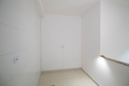 Apartamento para alugar com 34m², 1 quarto e sem vagaSala/Cozinha