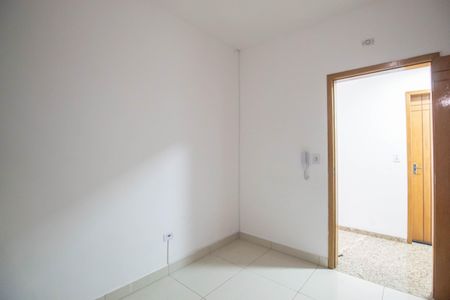 Sala/Cozinha de apartamento para alugar com 1 quarto, 34m² em Parada Inglesa, São Paulo