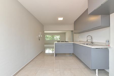 Apartamento à venda com 86m², 2 quartos e 1 vagaCozinha
