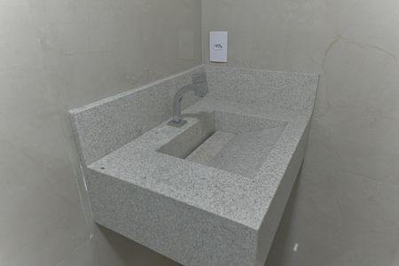 Apartamento à venda com 86m², 2 quartos e 1 vagaBanheiro Social