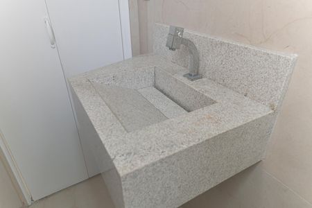 Apartamento à venda com 86m², 2 quartos e 1 vagaBanheiro da Suíte