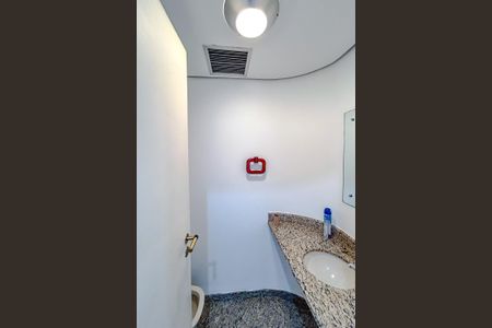 Apartamento à venda com 176m², 4 quartos e 3 vagasLavabo