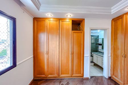 Apartamento à venda com 176m², 4 quartos e 3 vagasSuíte 1