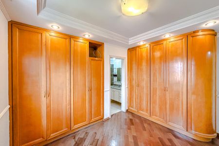 Apartamento à venda com 176m², 4 quartos e 3 vagasSuíte 1