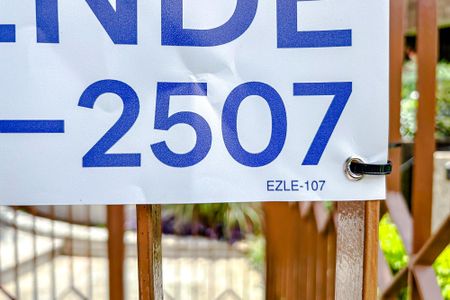 Apartamento à venda com 176m², 4 quartos e 3 vagasEZLE-107