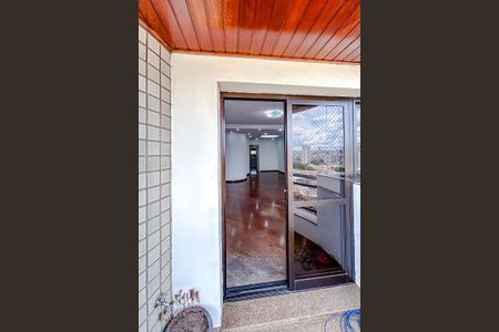 Apartamento à venda com 176m², 4 quartos e 3 vagasVaranda da Sala