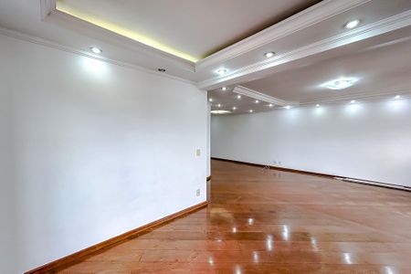 Apartamento à venda com 176m², 4 quartos e 3 vagasSala de TV