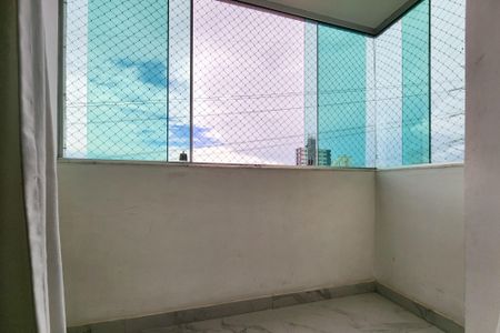 Varanda  de apartamento para alugar com 2 quartos, 57m² em Rudge Ramos, São Bernardo do Campo