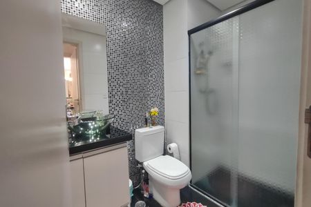 Apartamento à venda com 62m², 2 quartos e 2 vagasBanheiro da Suíte