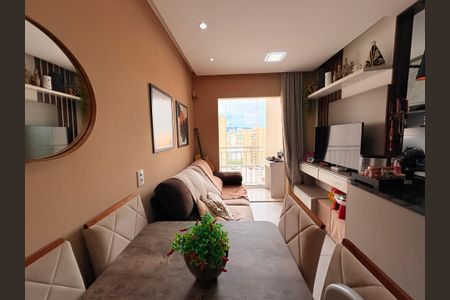 Sala de apartamento à venda com 2 quartos, 49m² em Vila Nambi, Jundiaí