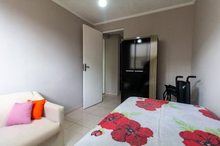 Apartamento à venda com 43m², 3 quartos e 1 vagaQuarto 2