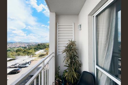 Sala de apartamento à venda com 3 quartos, 71m² em Jardim Tamoio, Jundiaí
