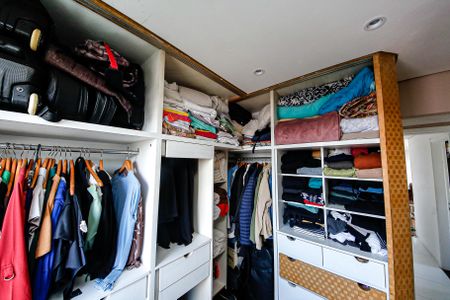 Apartamento para alugar com 63m², 3 quartos e 1 vagaCloset (quarto 2)