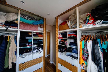 Apartamento para alugar com 63m², 3 quartos e 1 vagaCloset (quarto 2)