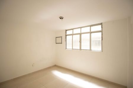 Quarto 1 de apartamento para alugar com 1 quarto, 45m² em Estrela do Norte, São Gonçalo