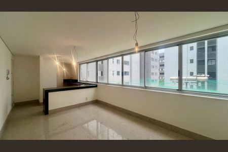 sala  de apartamento à venda com 2 quartos, 44m² em Funcionários, Belo Horizonte