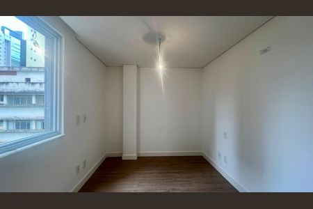 quarto  de apartamento à venda com 2 quartos, 44m² em Funcionários, Belo Horizonte