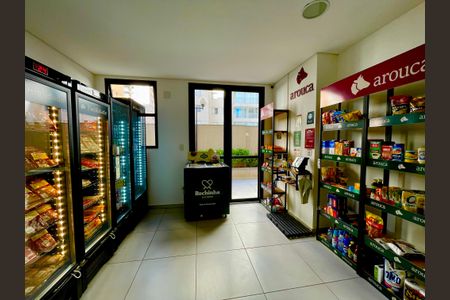 Apartamento à venda com 70m², 2 quartos e 1 vagaMercadinho