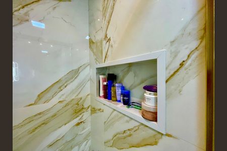 Apartamento à venda com 70m², 2 quartos e 1 vagaBanheiro 2